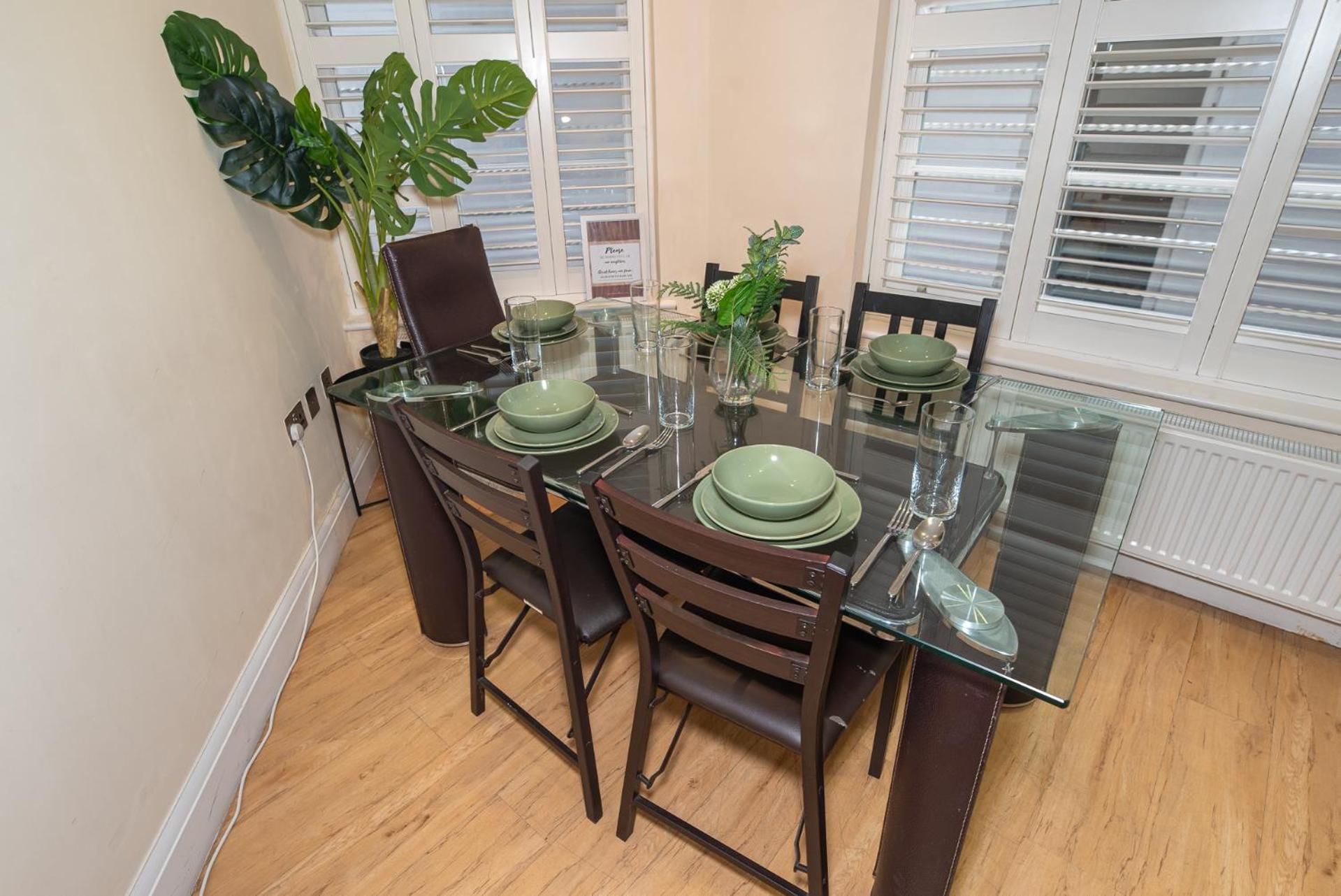 3 Bedroom Apartment With Private Terrace In Pimlico, Westminster, Victoria London Exterior photo