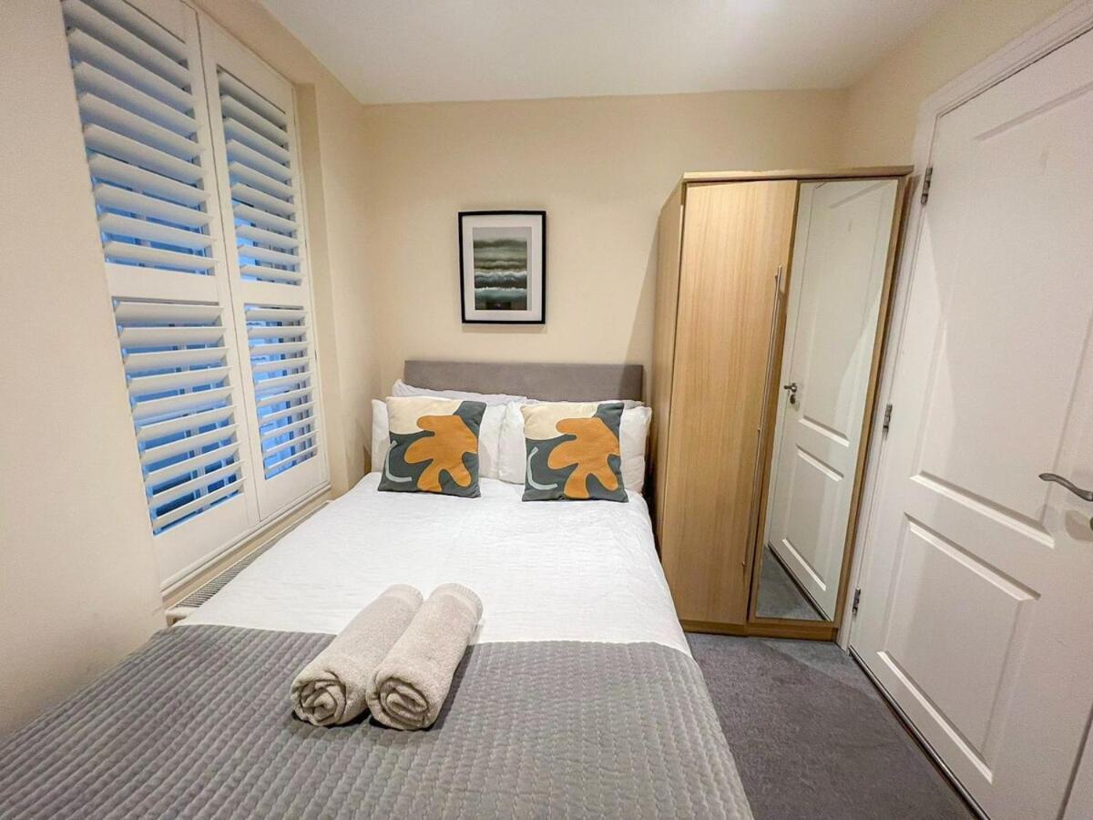 3 Bedroom Apartment With Private Terrace In Pimlico, Westminster, Victoria London Exterior photo