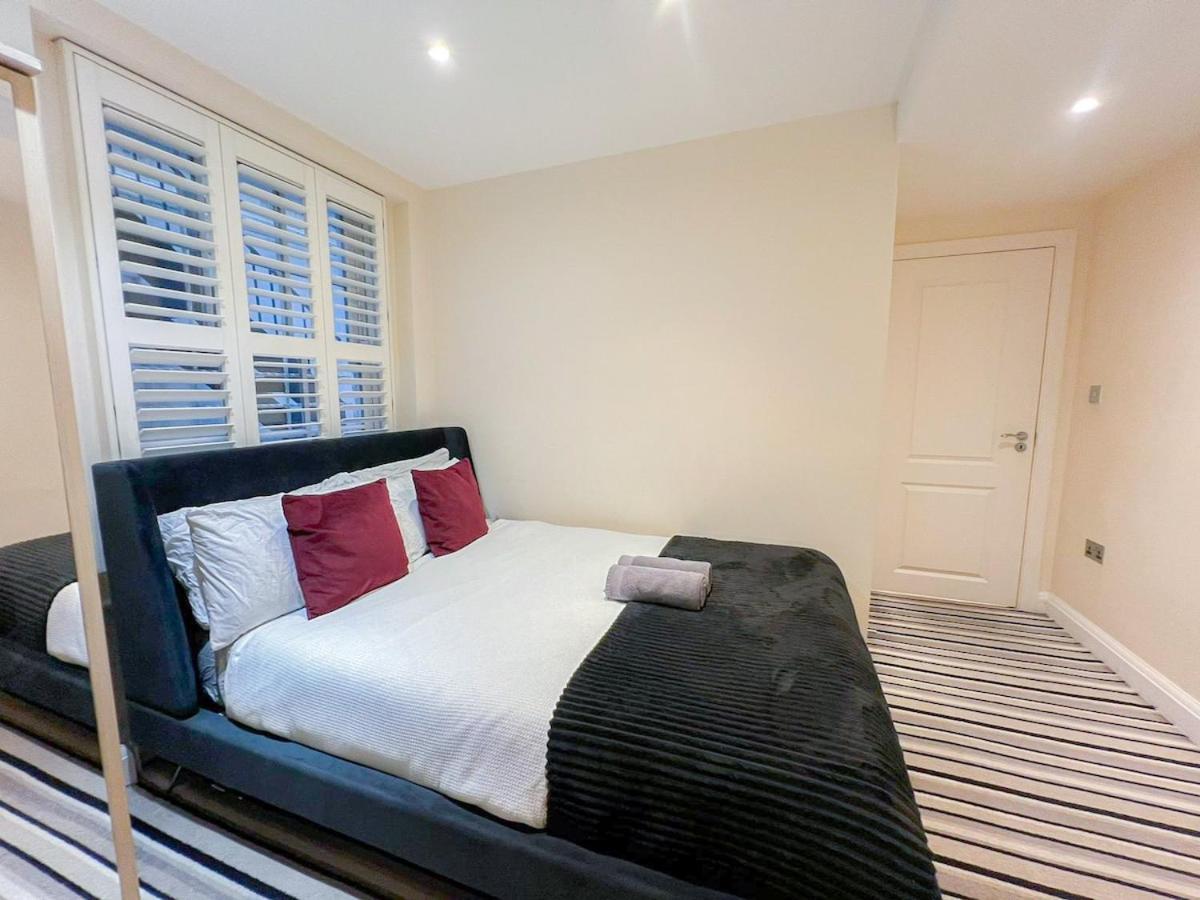 3 Bedroom Apartment With Private Terrace In Pimlico, Westminster, Victoria London Exterior photo