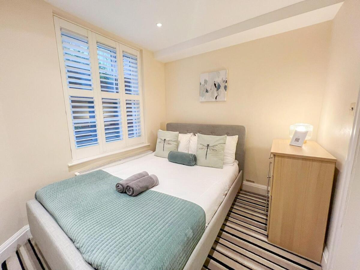 3 Bedroom Apartment With Private Terrace In Pimlico, Westminster, Victoria London Exterior photo